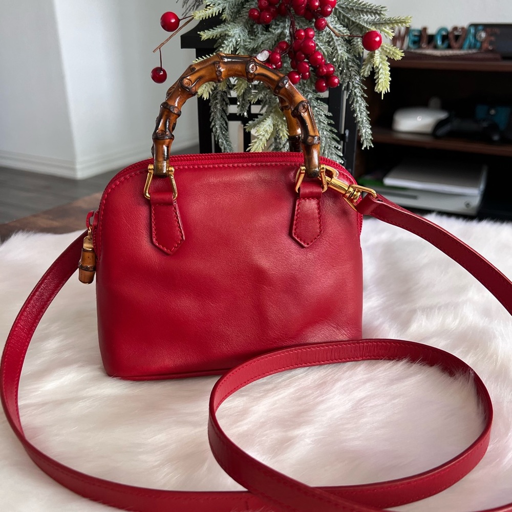 Prada mini
